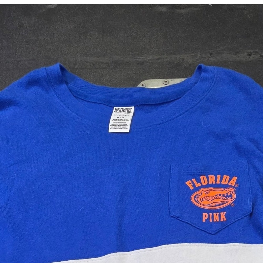 Victoria's Secret PINK Florida Gators University Long Sleeve Pocket Tee Blue M